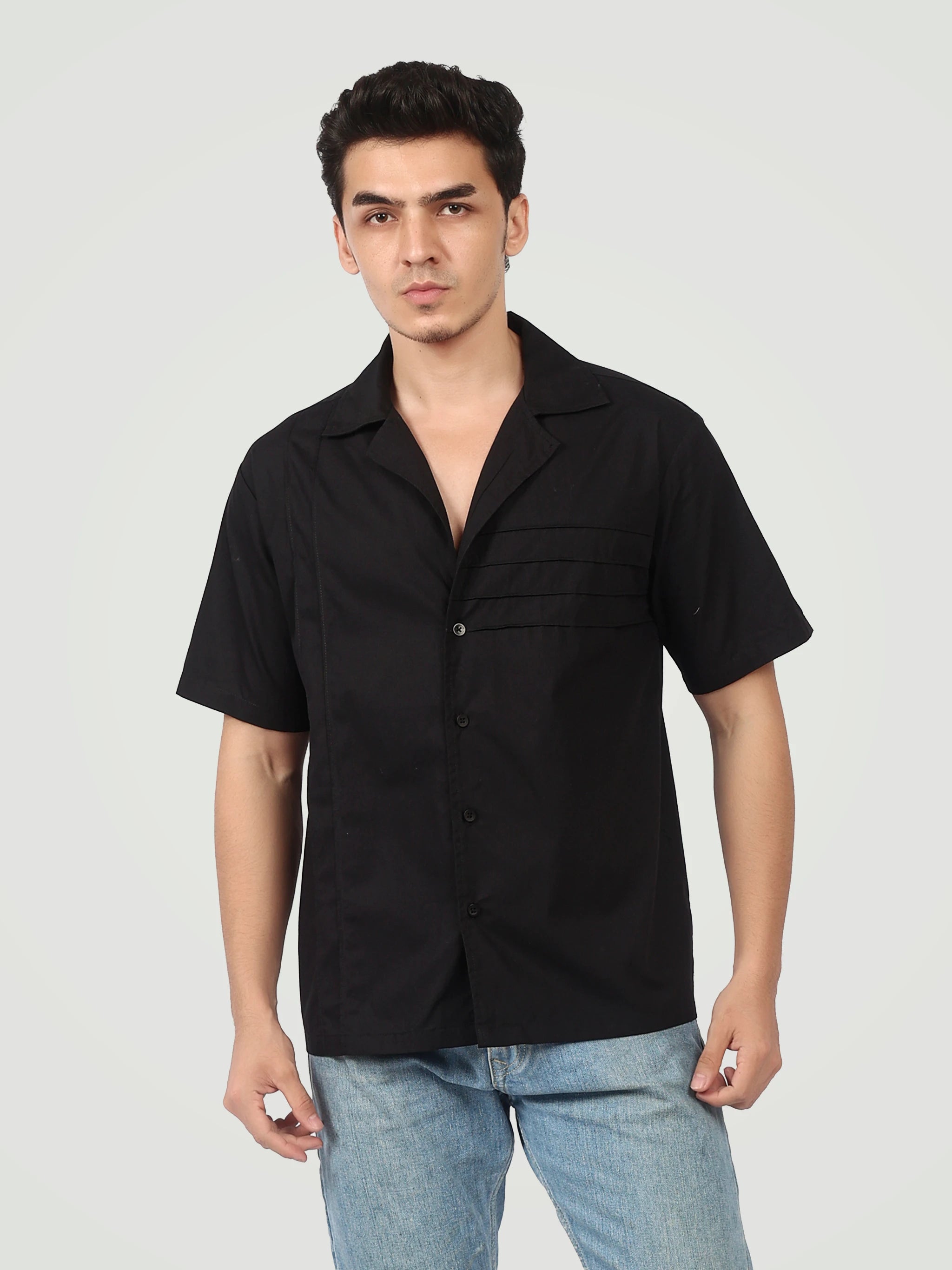 The Architectural Pleated Camp Collar Shirt – Jet Black