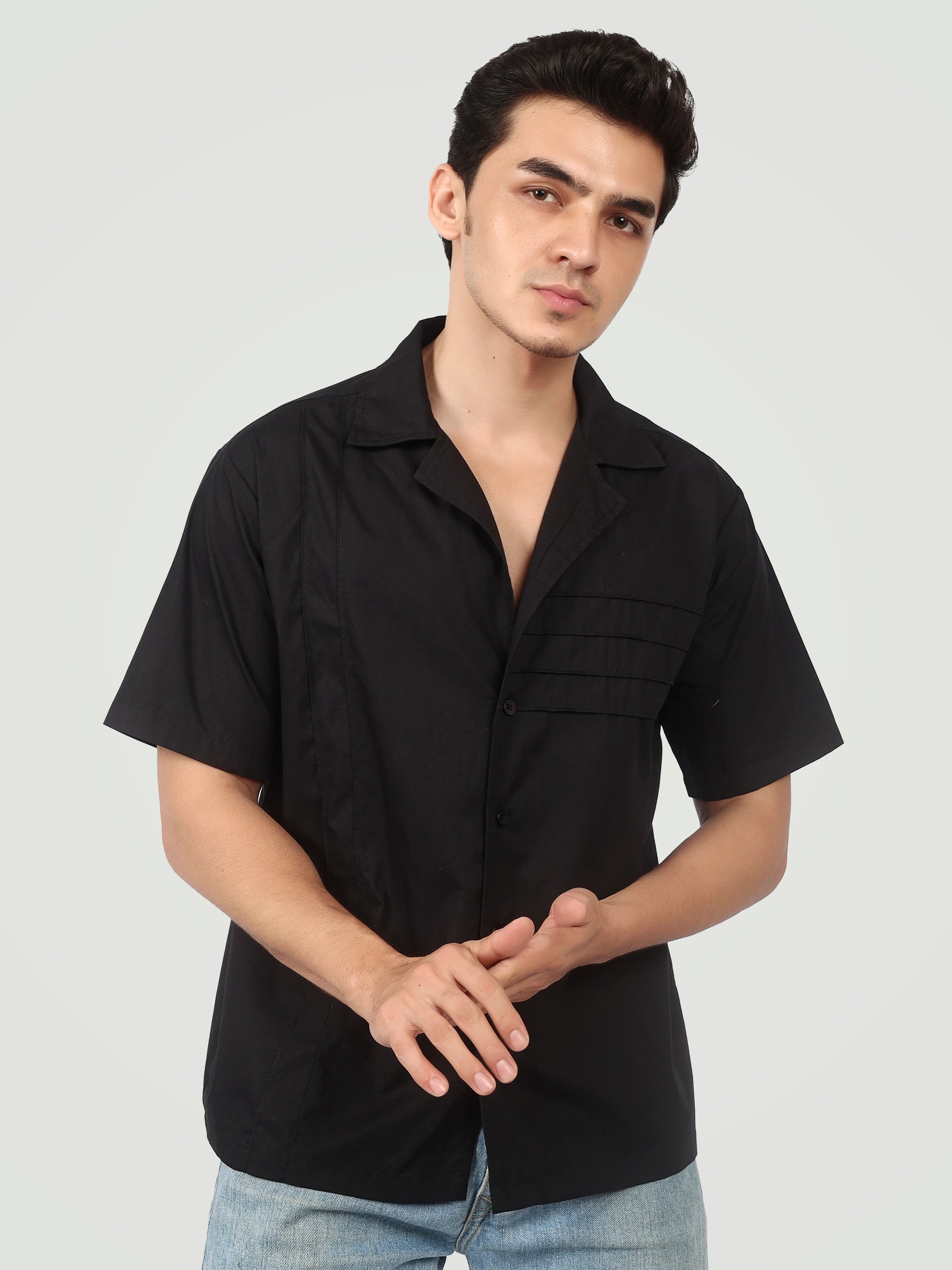 The Architectural Pleated Camp Collar Shirt – Jet Black