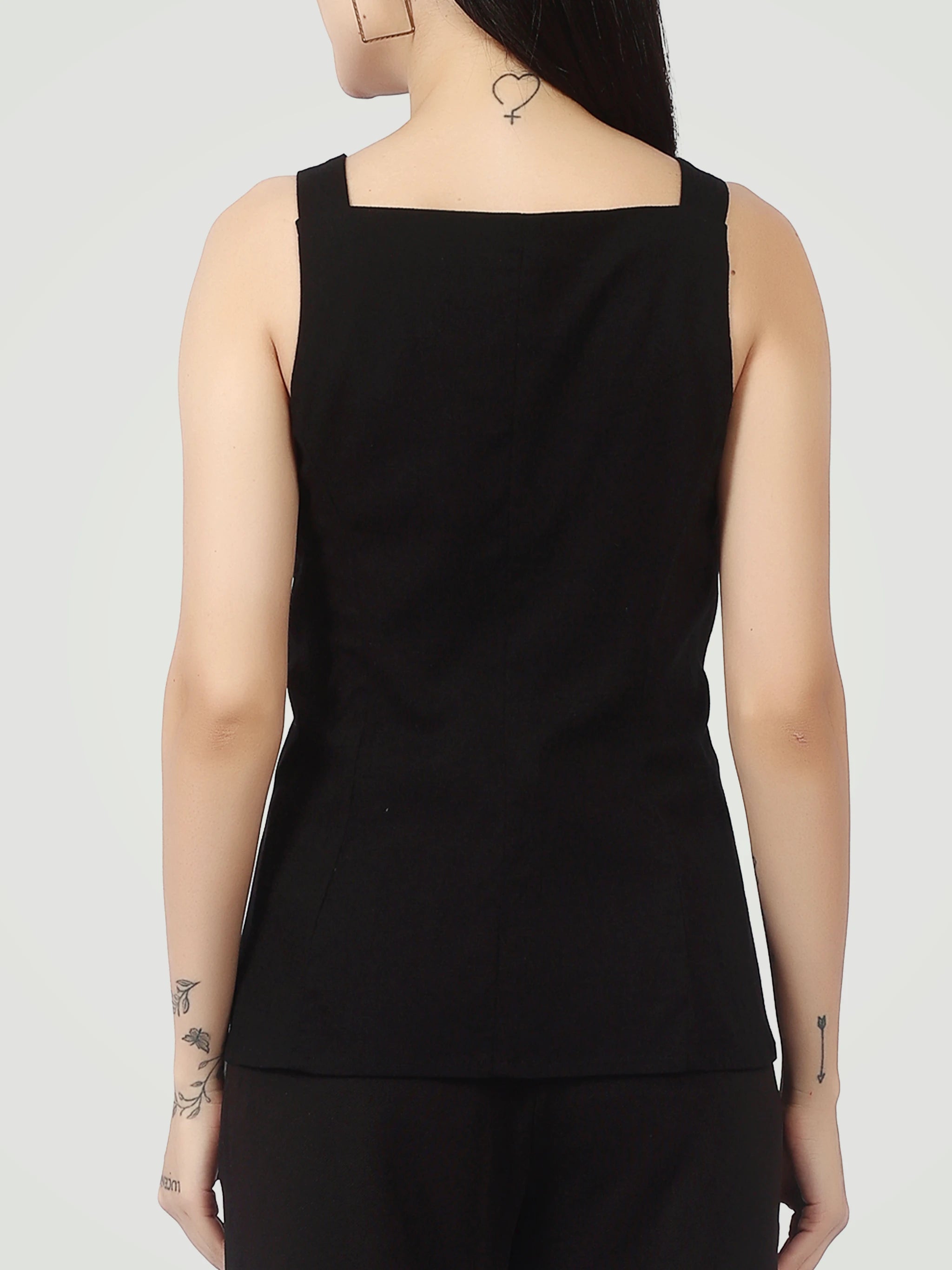 The Tailored Button-Front Vest – Onyx Black
