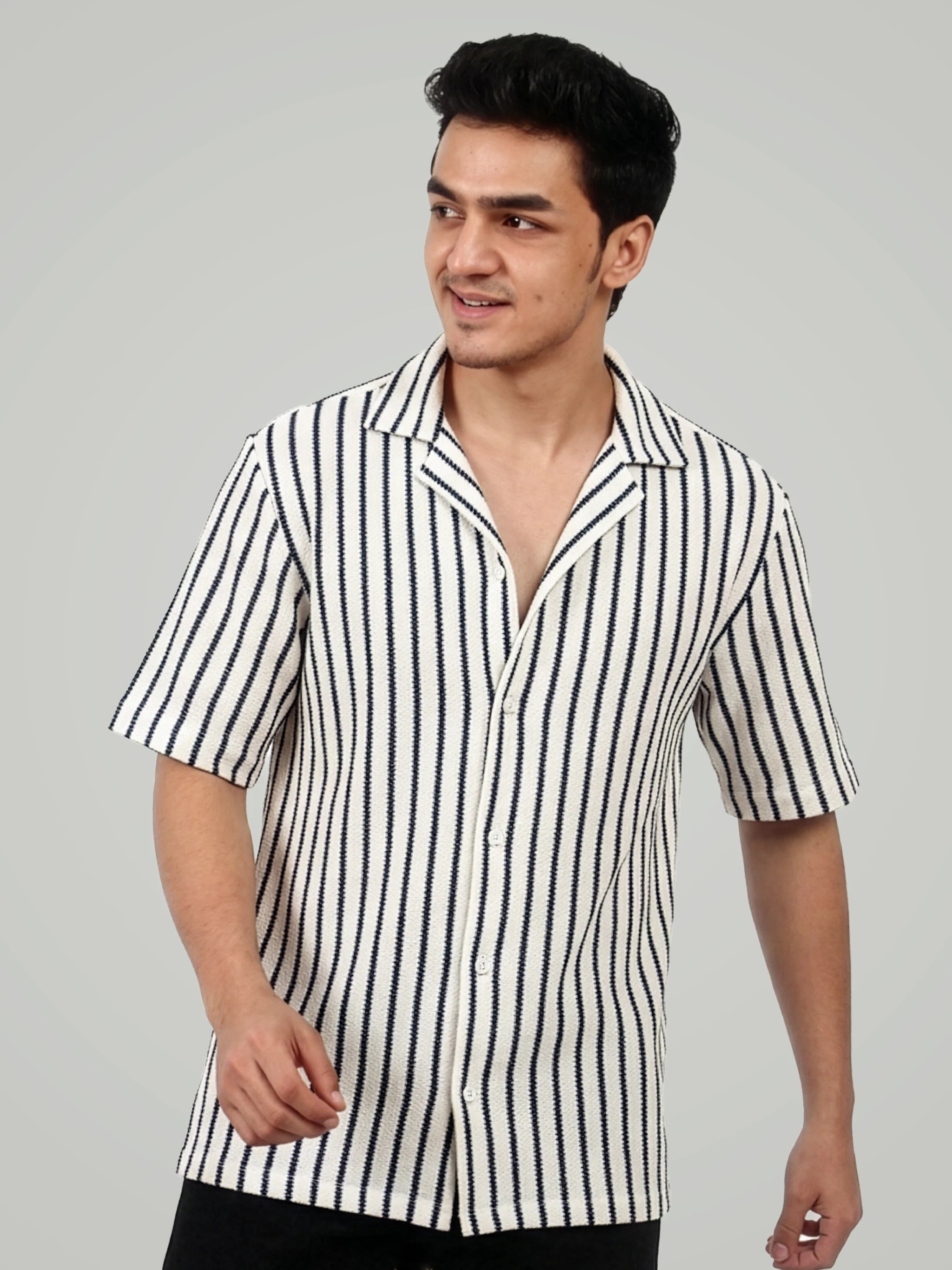 The Textured Knit Stripe Camp Collar – Ivory & Navy