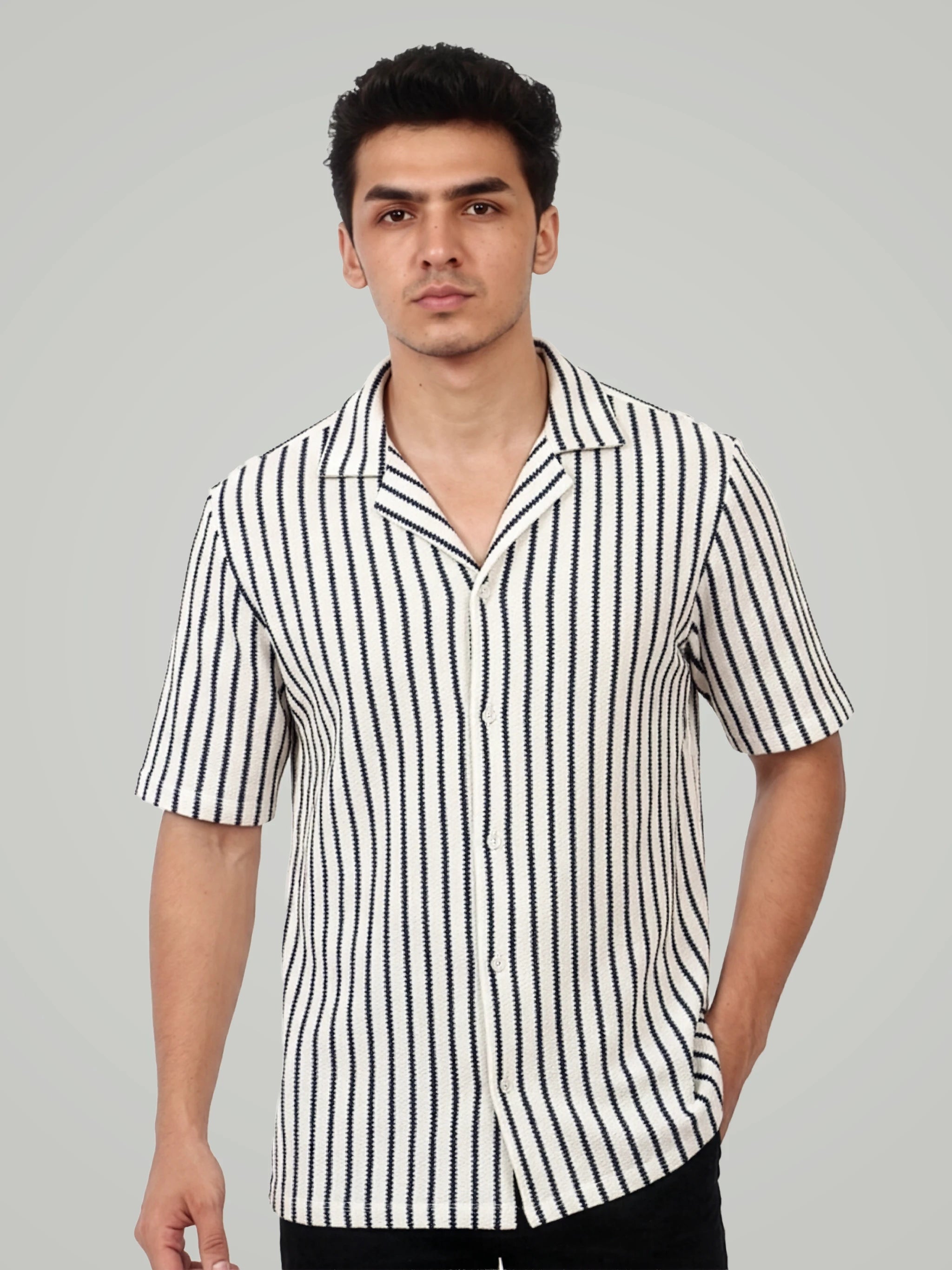 The Textured Knit Stripe Camp Collar – Ivory & Navy