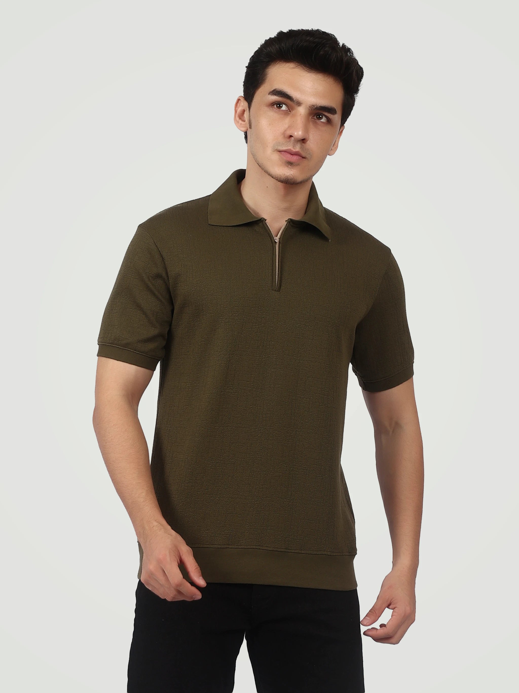 The Textured Quarter-Zip Polo – Olive Green