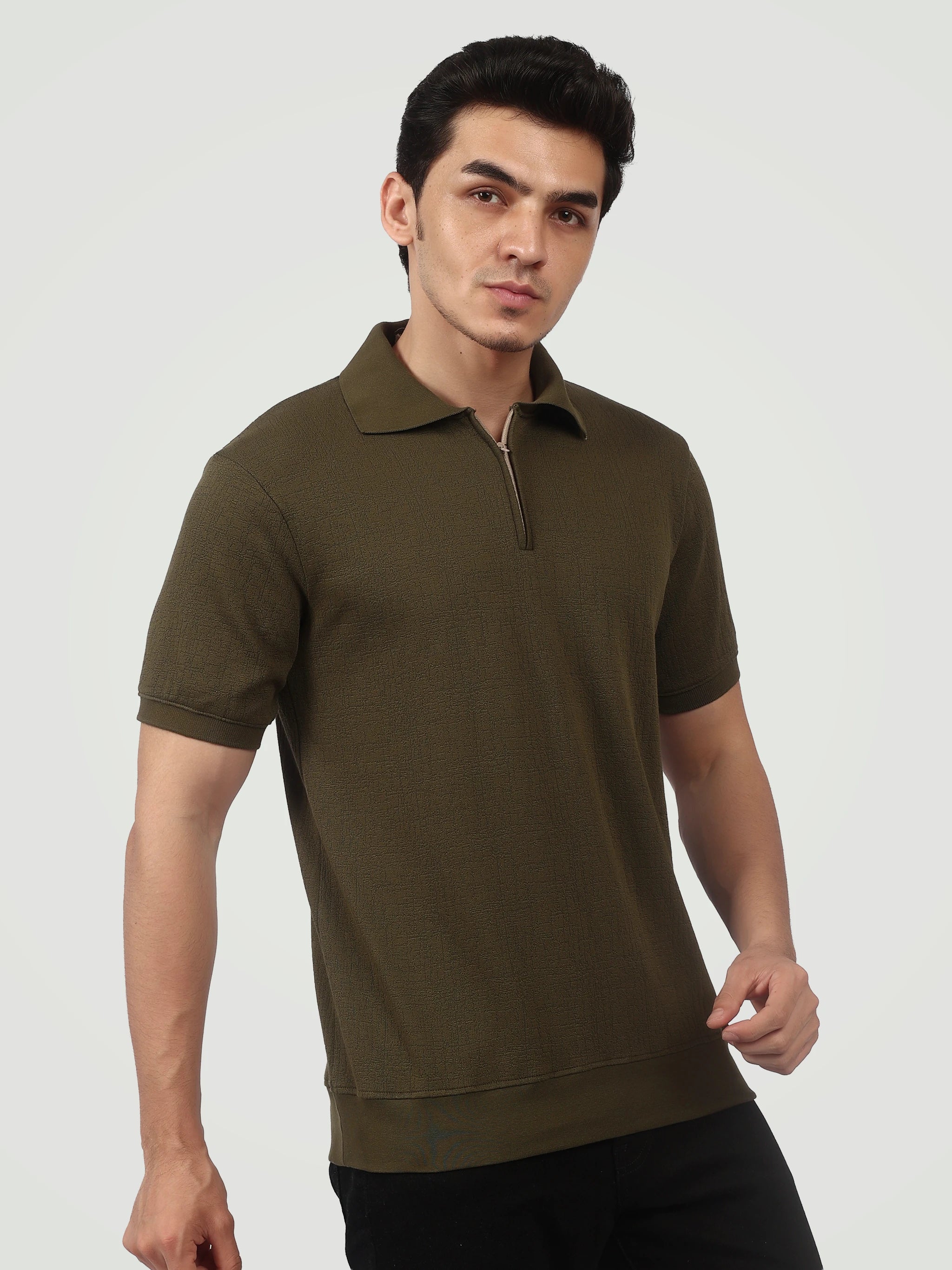 The Textured Quarter-Zip Polo – Olive Green