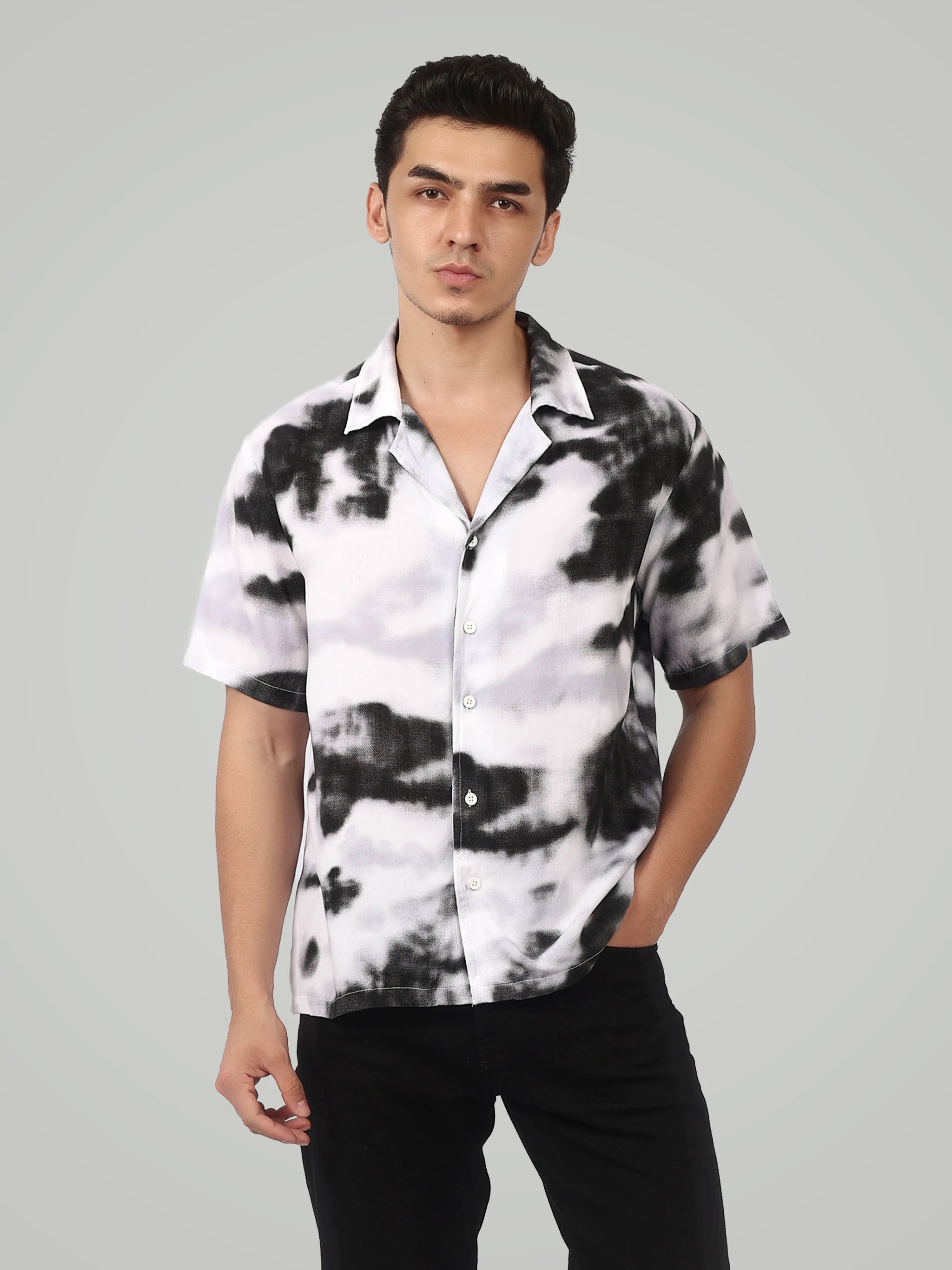The Cloud Wash Resort Shirt – Monochrome
