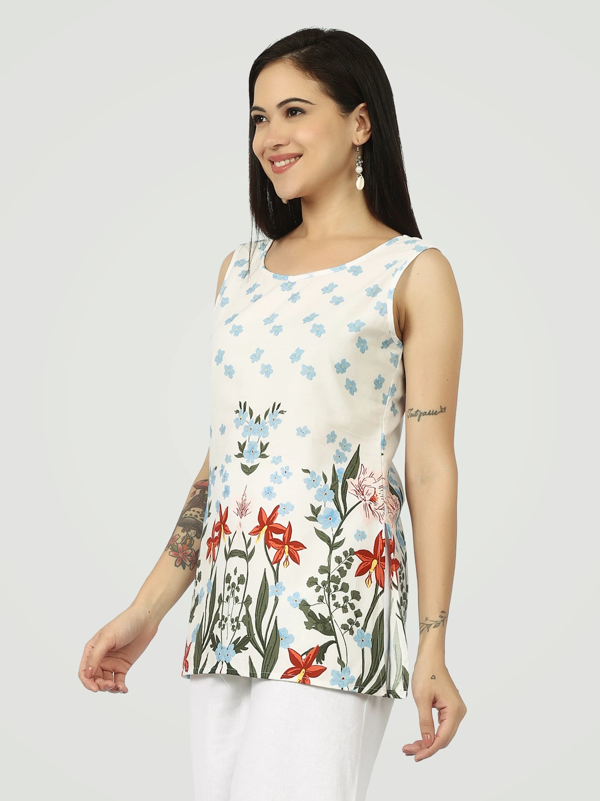 The Botanical Print Sleeveless Kurti – White