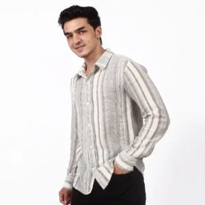 Close-up of the multi-stripe pattern and fabric.